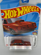 Load image into Gallery viewer, Hot Wheels &#39;76 Chevy Chevette
