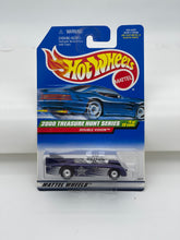 Load image into Gallery viewer, Hot Wheels Double Vision (Treasure Hunt)
