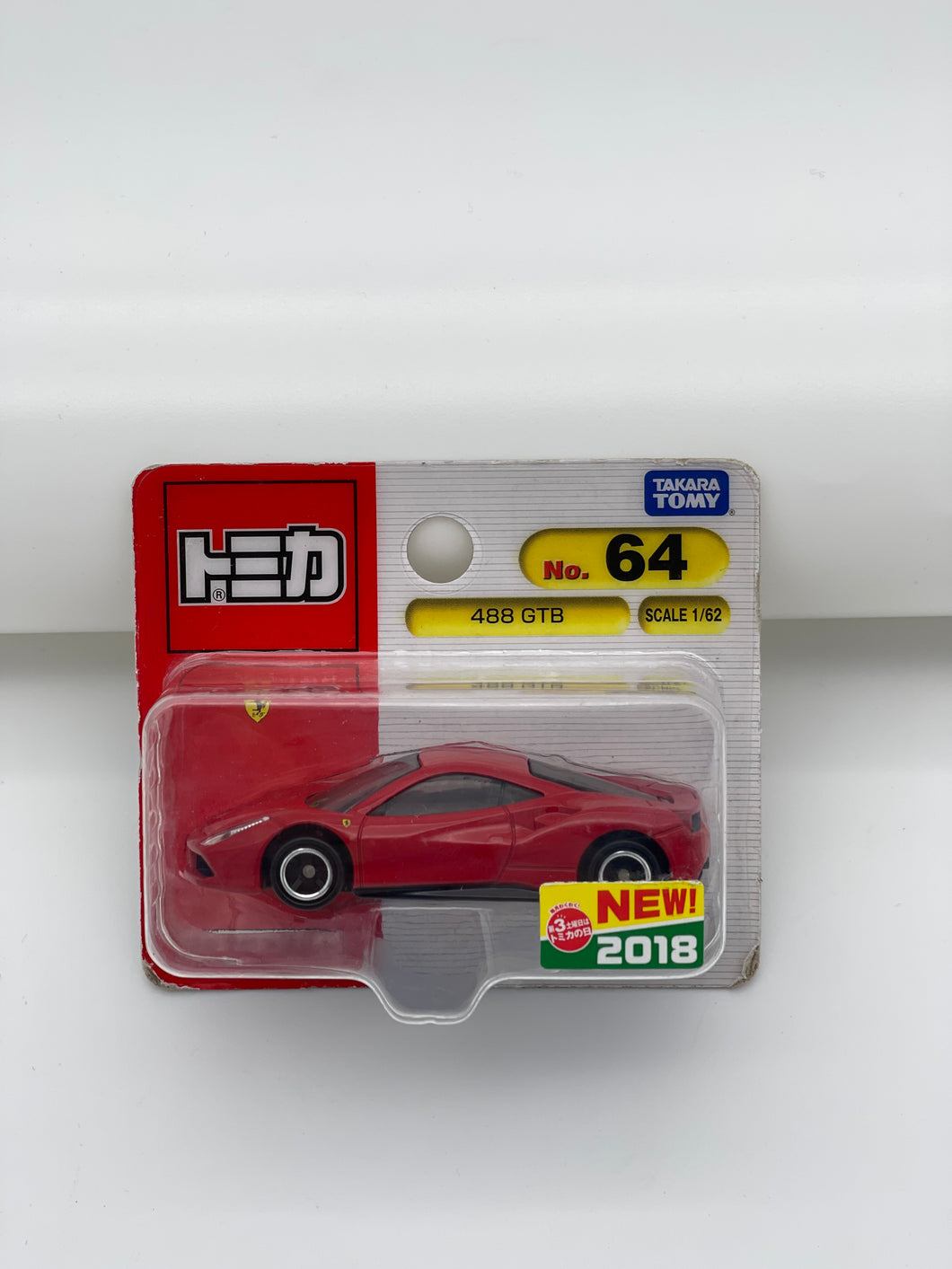 Takara Tomy 488 GTB Ferrari 1/62 Scale