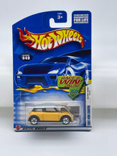 Load image into Gallery viewer, Hot Wheels ‘01 Mini Cooper
