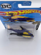 Load image into Gallery viewer, Hot Wheels Batcopter
