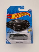 Load image into Gallery viewer, Hot Wheels ‘16 Bugatti Chiron (Black)
