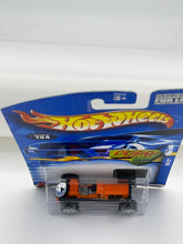 Load image into Gallery viewer, Hot Wheels Old #3
