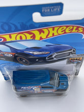Load image into Gallery viewer, Hot Wheels HW Ford Transit Connect
