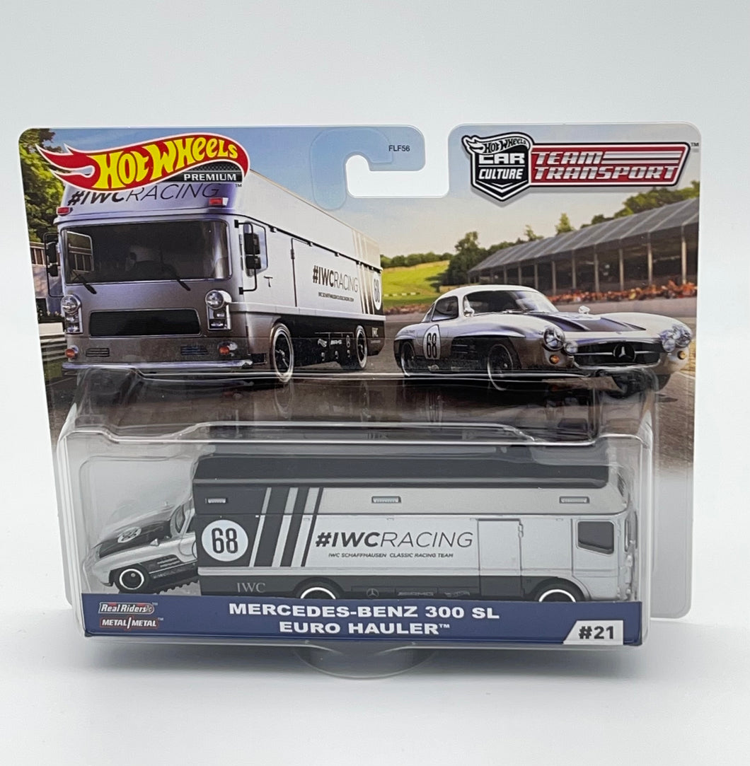 Hot Wheels Premium Mercedes-Benz 300 SL Euro Hauler